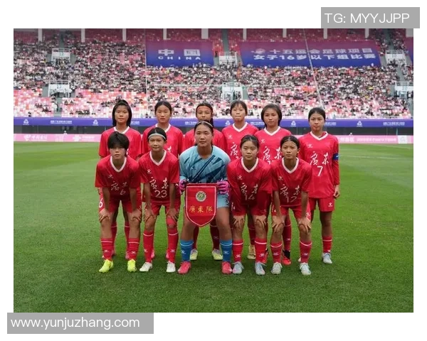 U16女足对阵美国U16精彩比赛视频回顾与分析